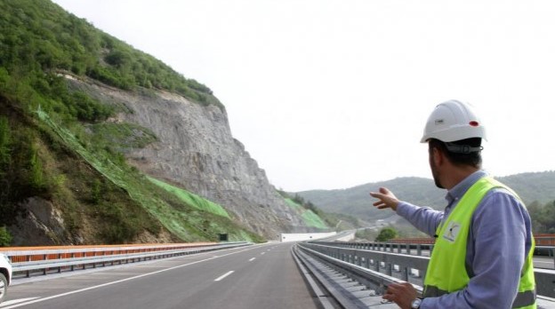 Се гради автопат од Белград до Сараево