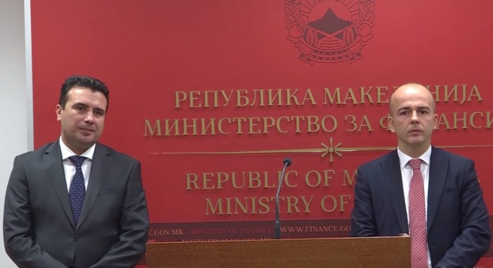 Финансиерот не стравуваше од метлата на премиерот – Тевдовски: Задоволен сум од реформите (ВИДЕО)
