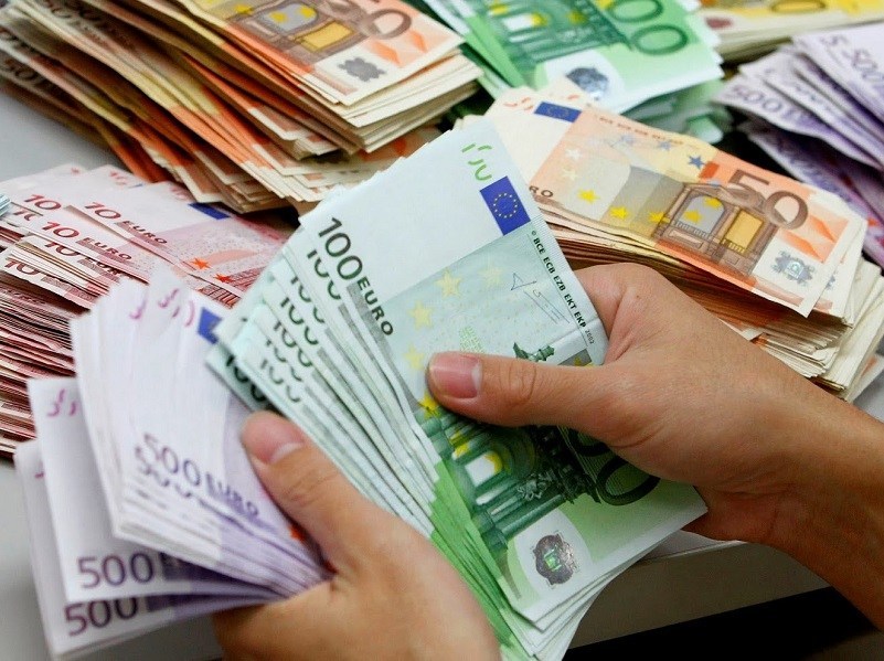 ВМРО-ДПМНЕ: Јавниот долг надмина 5 милијарди евра