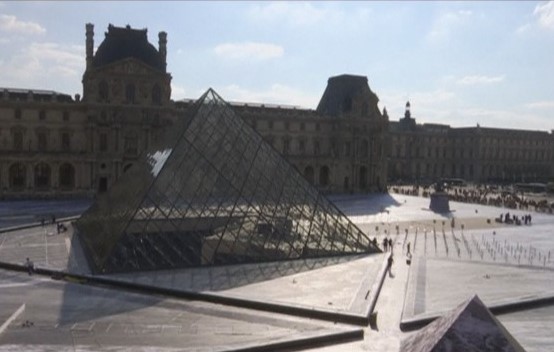 Почина авторот на стаклената пирамида пред Лувр