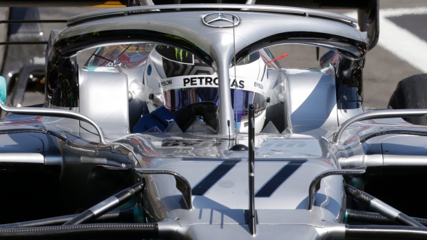 Хамилтон и Ботас најбрзи во квалификациите за француското Гран-при
