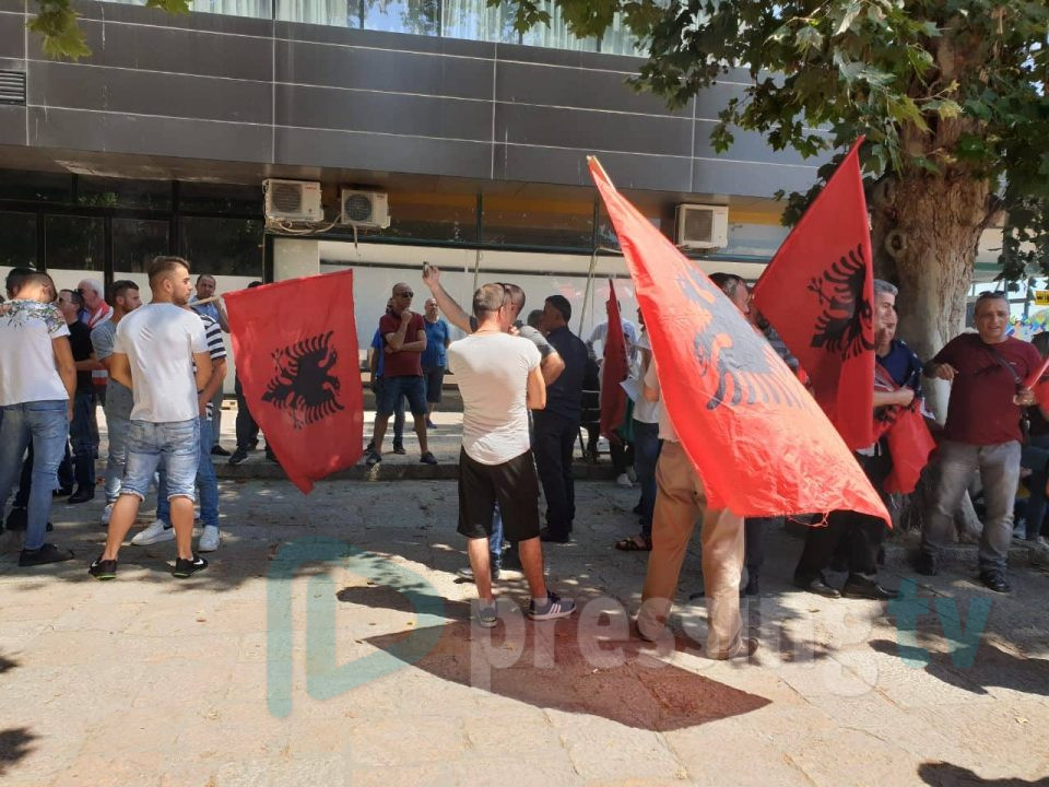 ВО ЖИВО: Протести во Скопје организирани од Ел Чека