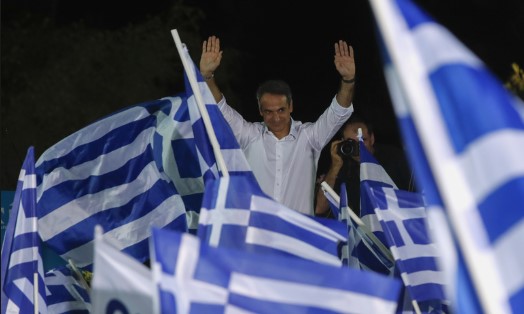 Избори во Грција: Победата на Мицотакис сигурна, но тешко сам да формира влада