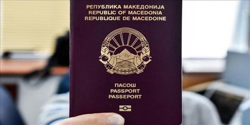 Вукотиќ од Шкаљарски клан уште од 2018 година имал макдонски пасош, Спасовски си молчел