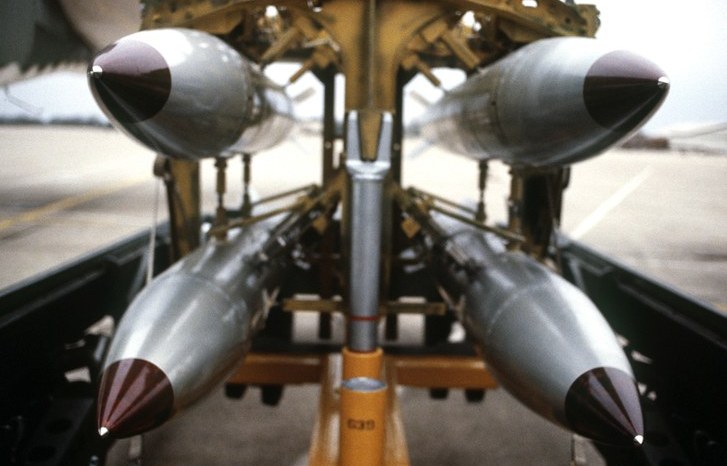 САД имаат распоредено околу 150 атомски бомби во Европа