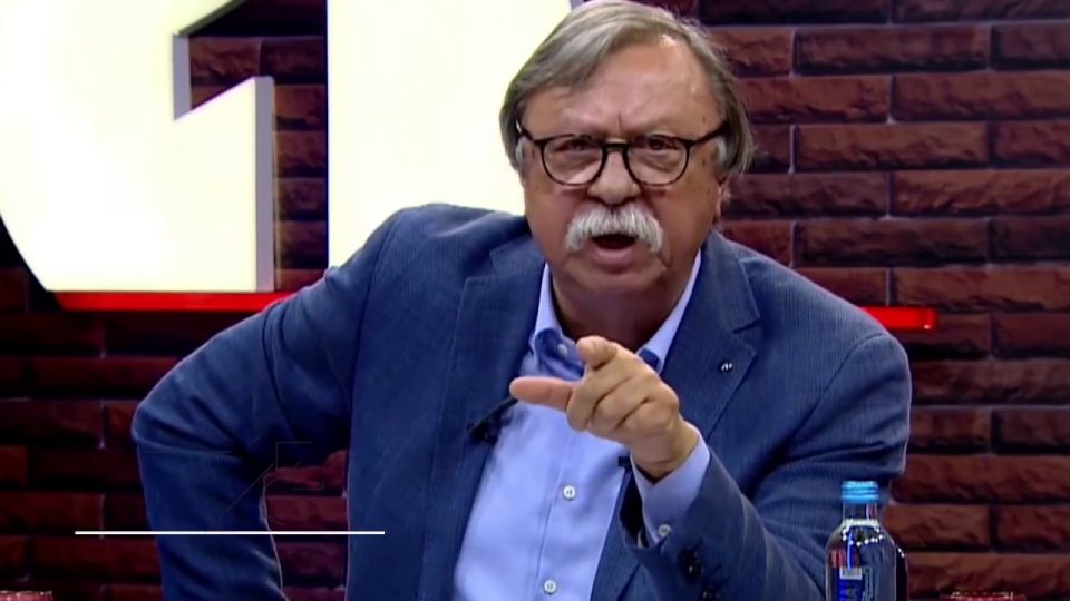 Чомовски: Јас сум капетанот што последен ќе ја напушти 1ТВ