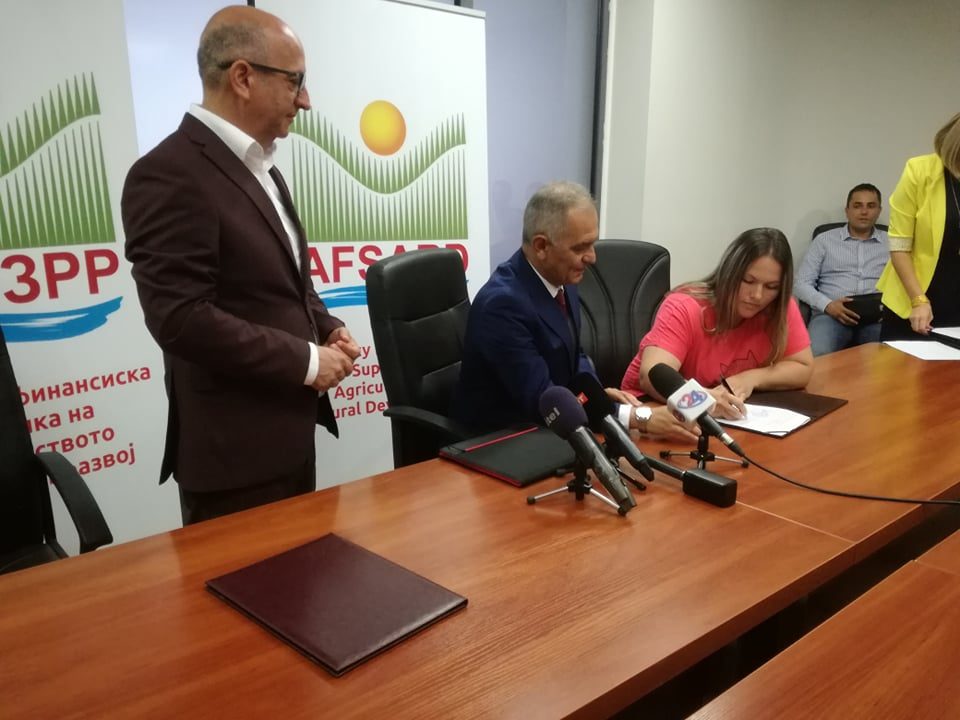 Потпишани првите ИПАРД 2 договори за модернизација на земјоделските стопанства