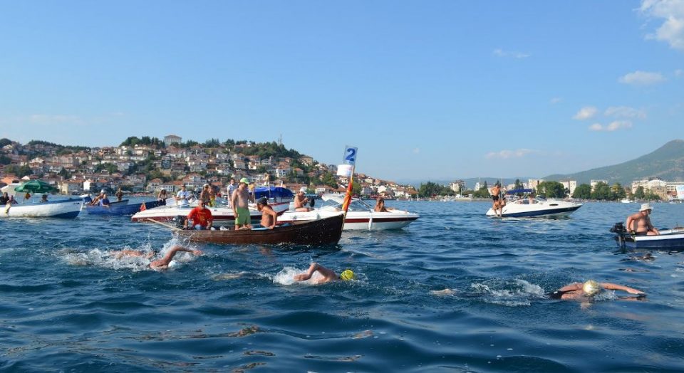 Се плива 33. Охридски пливачки маратон
