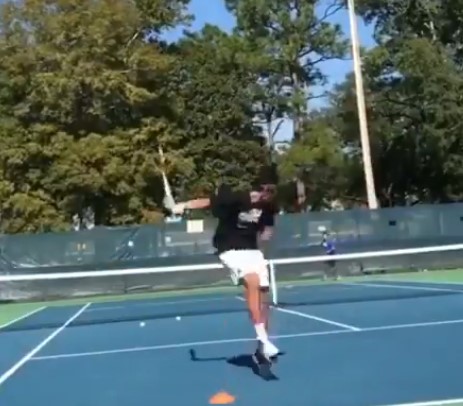 „Шрауба“: Федерер растура и на тренинг (ВИДЕО)