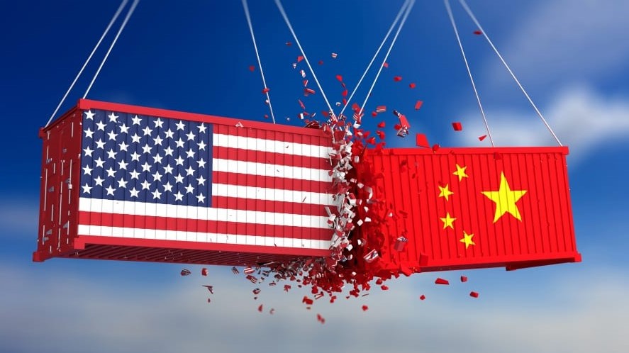 Адидас, Најк и уште 200 компании бараат од Трамп да не ги зголемува тарифите на кинескиот увоз