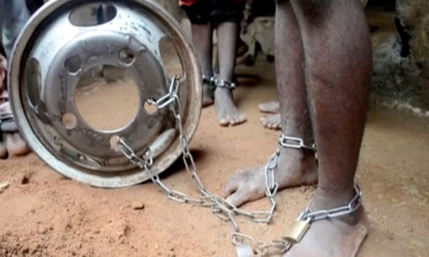 Стотици заробени, најмногу момчиња врзани за синџири спасени во Нигерија