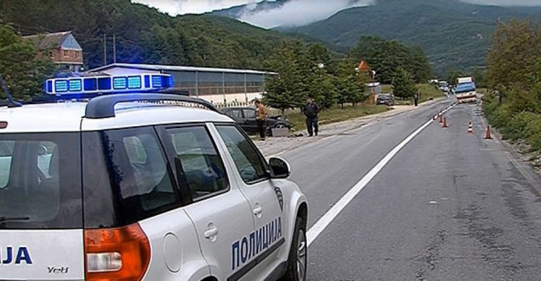 Во прекин сообраќајот на патот Велес-Чашка поради сообраќајка