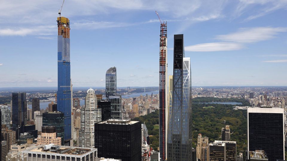 Облакодер од 131 спрат: Ова е највисоката станбена зграда во светот (ВИДЕО)