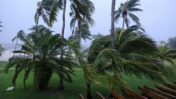 Ураганот „Дориан“ ги погоди Бахамите со 257 километри на час