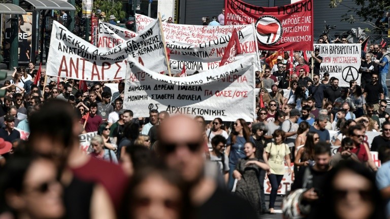Грција парализирана од 24­ часовен генерален штрајк