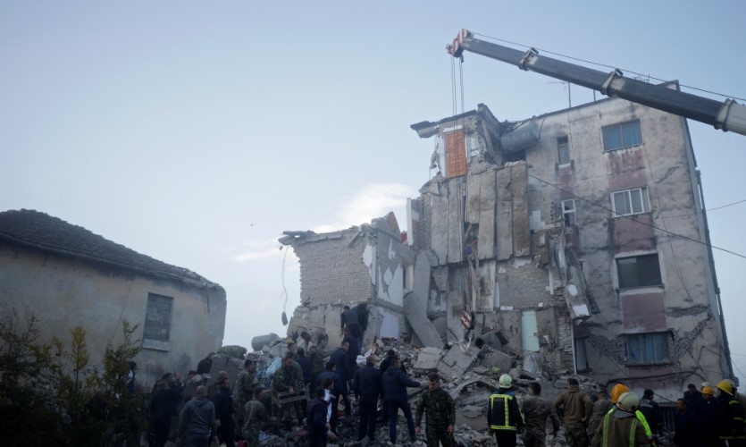 Владата ќе даде 100.000 евра за земјотресот во Албанија