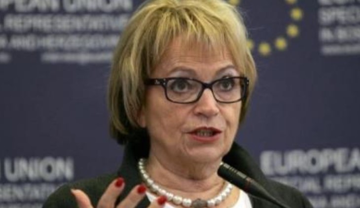Дорис Пак: Макрон погреши што не дозволи преговори во Македонија и Албанија
