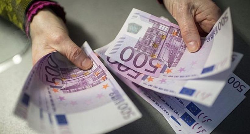Носат закони,менуваат, укинуваат: Зголемен лимитот за плаќање на кеш од 500 на 3.000 евра