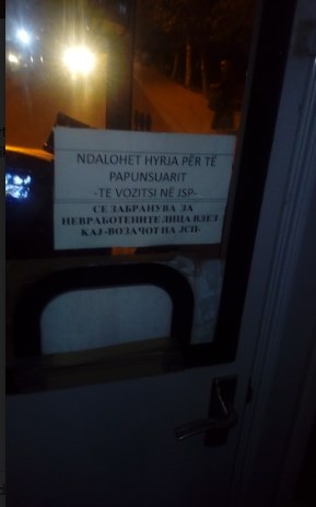 Во автобусите на ЈСП служен јазик е албанскиот (ФОТО)
