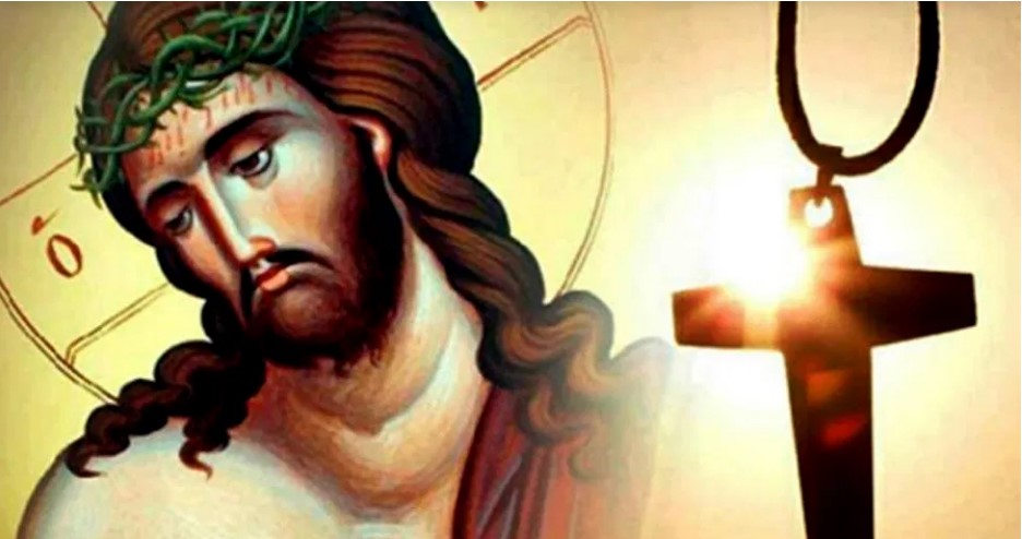 Православните христијани го слават воздвижението на чесниот крст – Крстовден