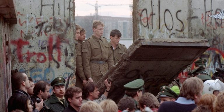 Триесет и една година од падот на Берлинскиот ѕид