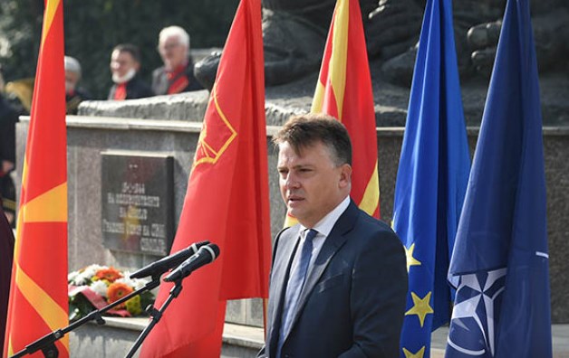 Градоначалникот на Скопје конечно призна дека градот се ослободил од фашистичкиот терор