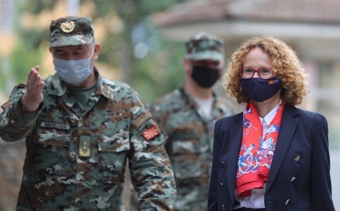 Шекеринска: Војникот со медицинска евакуација ќе биде донесен во Скопје