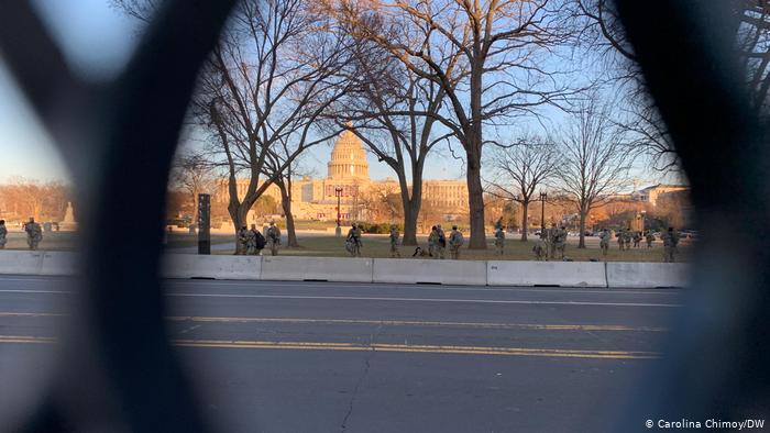 Вашингтон личи на воена база пред инаугурацијата на Бајден