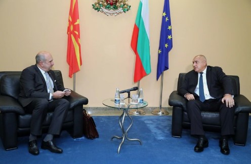 Кога Заев-Бучковски преговараат со Бугарија, сигурно е дека следува нова катастрофа
