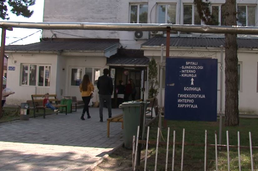 Филипче формираше комисија за надзор на стручната работа во болницата во Струга