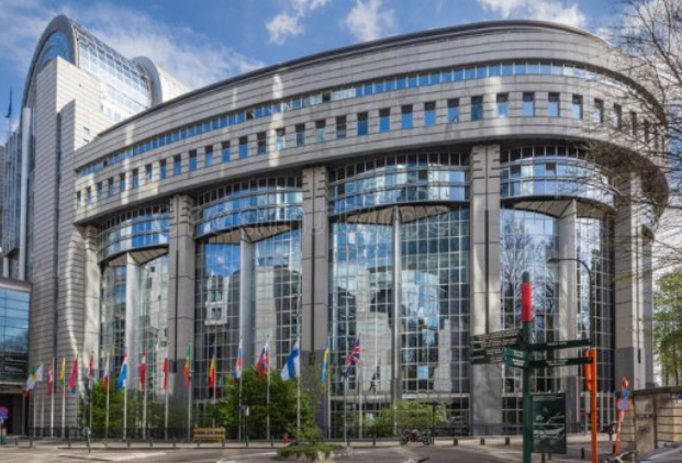 Евро-пулените на Бојко се жалат во Брисел од претседателот Радев
