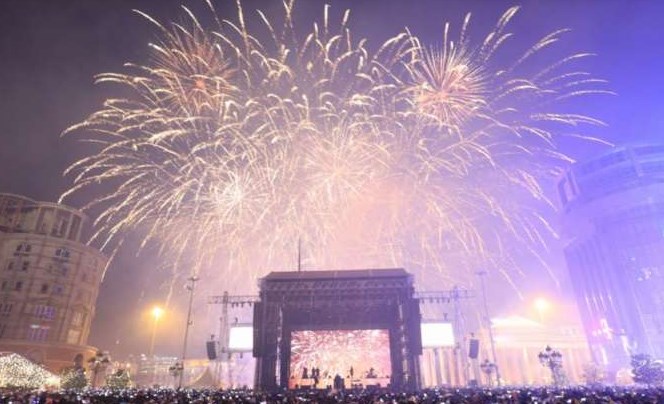 Aрсовска сака сака на плоштад за Нова Година да пејат македонски пејачи