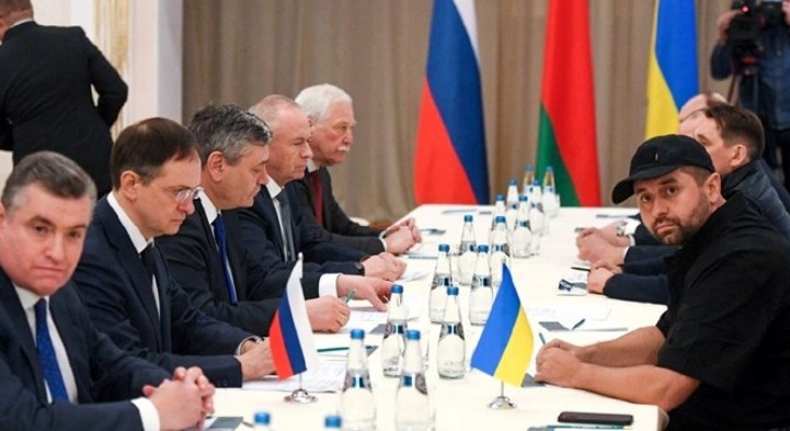 Почнаа преговорите меѓу Русија и Украина
