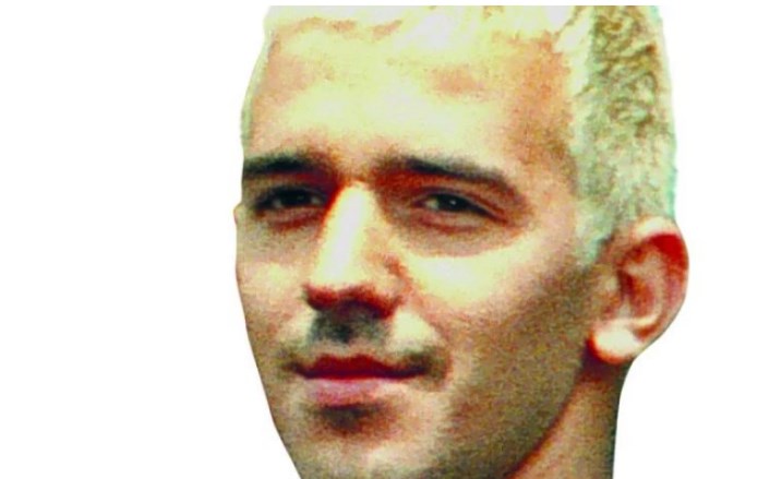 Марко Милошевиќ му се пожалил на татка си Слободан дека има клемпави уши