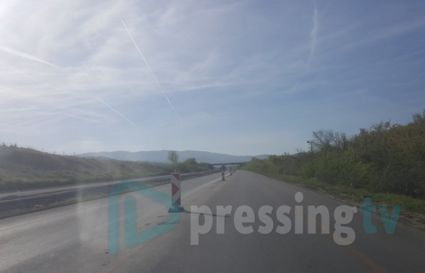 На патиштата во Македонија треба да има табли „Внимавајте-овој пат е опасен по вашиот живот“ (ФОТО)