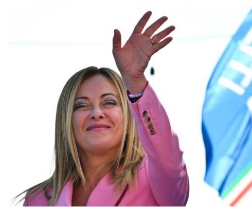 Која е идната италијанска премиерка: Џорџа има 45 години, ја сака Италија повеќе од  ЕУ