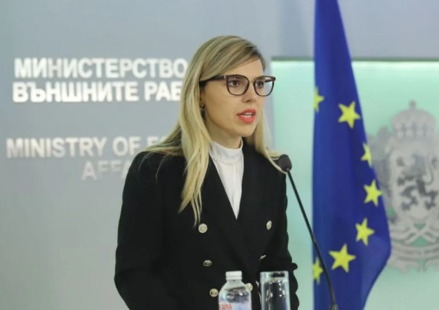 Велислава Петрова: Вклучувањето на Бугарите во Уставот е клучно Македонија суштински да ги започне преговорите за членство во ЕУ