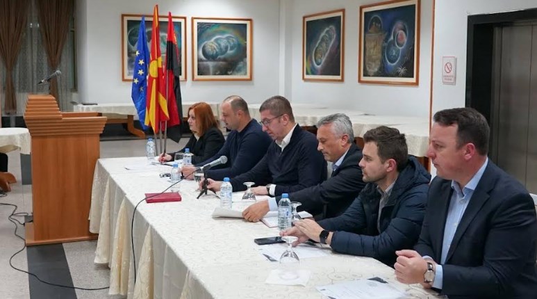 ЦК на ВМРО-ДПМНЕ побара предвремени избори и  усвојување на предлозите за закрепнување на економијата