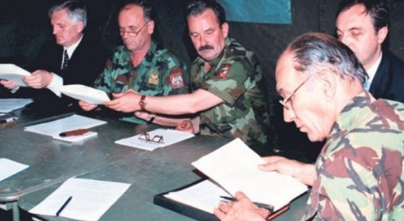 Што содржеше Договорот од Куманово од 1999 година: Вучиќ го повика Западот да го почитува и овој договор