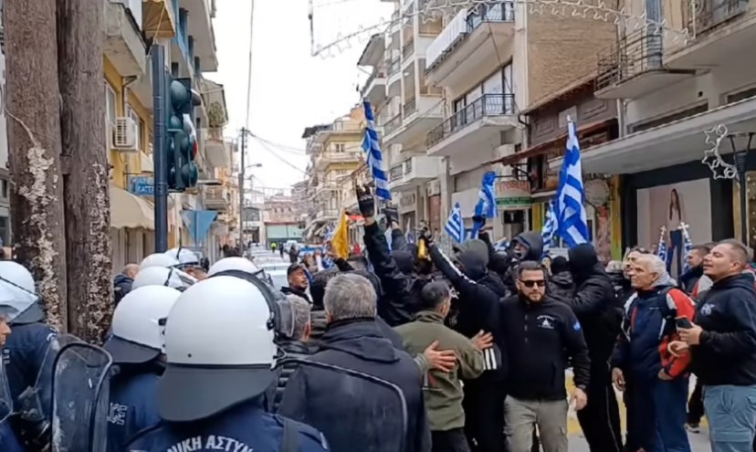Воскопулос: Грчките националисти си го тераат она што го сакаат