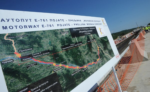 „Бектел и Енка“ за двојно пониска цена и ист број километри во Србија изгради смарт автопат (ВИДЕО)