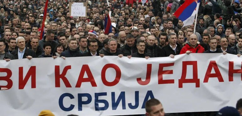 Српската опозиција сака по примерот на Заев со „Пржино“ без избори да дојде на власт