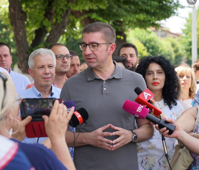 Мицкоски: Владата нема абер од градење на експресниот пат Прилеп-Градско затоа што не можат да се договорат околу провизиите кој колку да земе