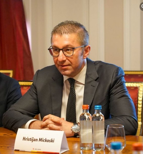 Мицкоски: Уставни измени нема да има, текстот не само што не е прифатлив, туку е и тотално неразумен и ги загрозува позициите на Македонија
