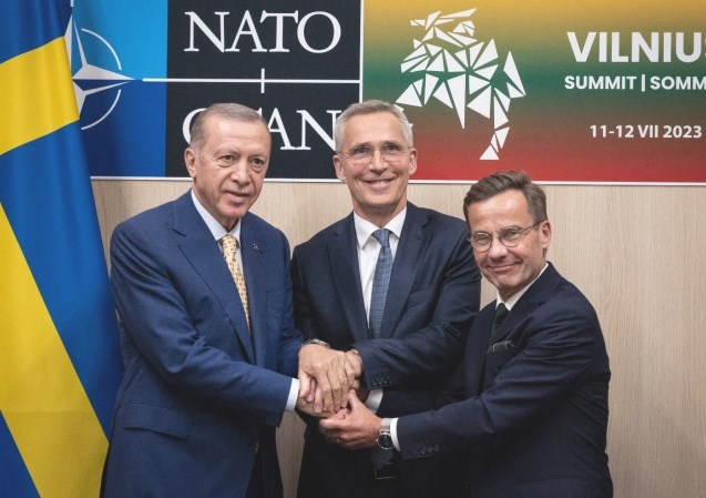Турција ја пушти Шведска во НАТО