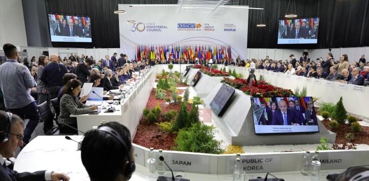Завршува Самитот: Дали ОБСЕ е само привидно живо?