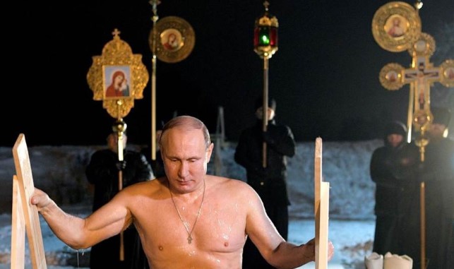 Путин скокаше по крстот (ФОТО)