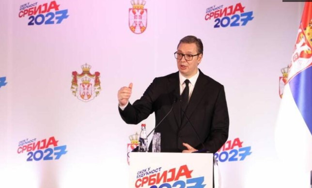 Вучиќ: Просечната плата во Србија ќе биде 1400 евра