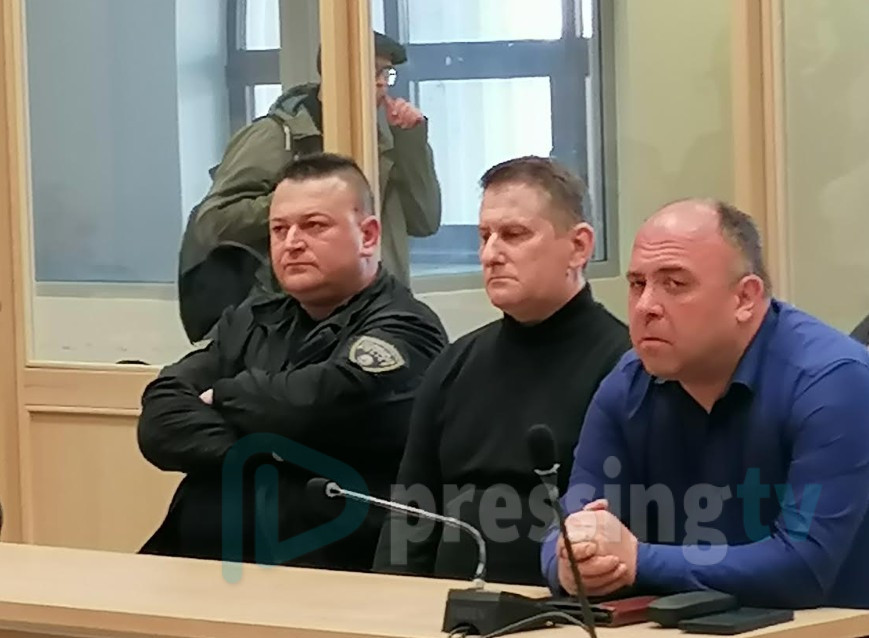 Адвокатот на Боре Видевски побара да се покажат снимките од бензинска станица во Велес на кои се гледа Панче Жежовски, судот прифати
