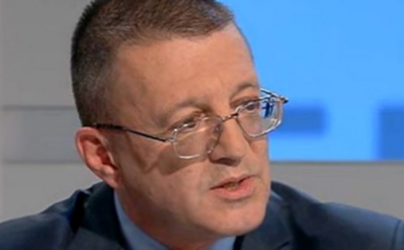 Поранешен министер на Бугарија: Внесувањето на Бугарите во Устав ќе значи право на свој јазик, култура, но и квоти во државната администрација